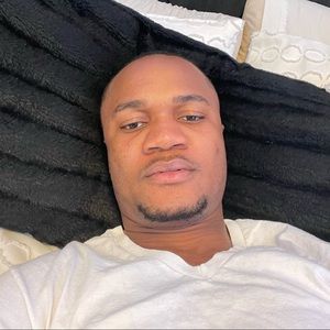 Meet your Posher, Harris